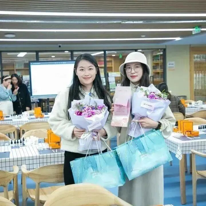 1761792099747138.jpg 14.jpg