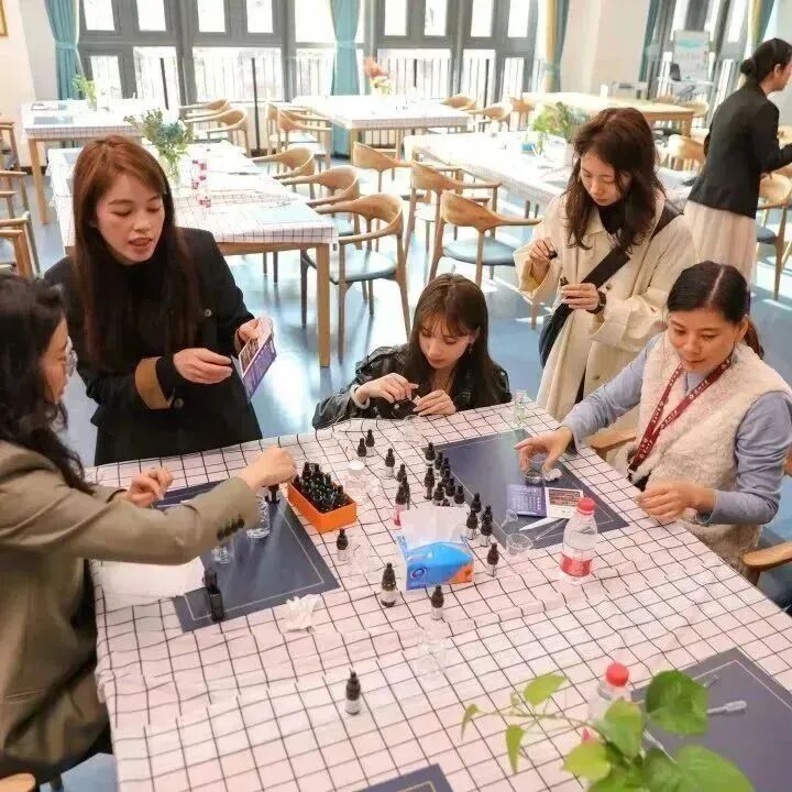 1761792108691202.jpg 12.jpg